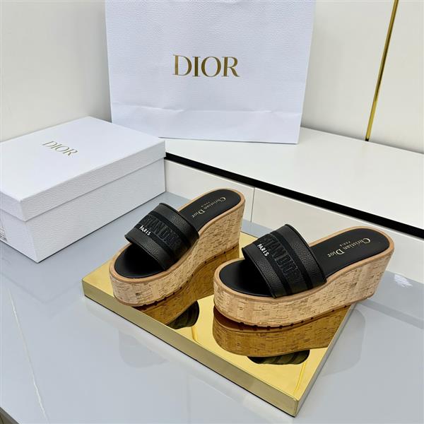 20251128184322289 270